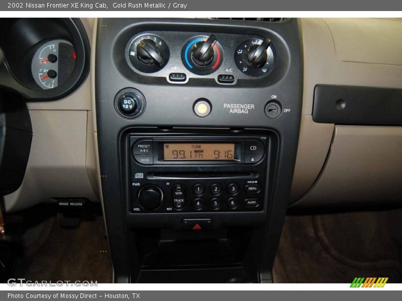 Gold Rush Metallic / Gray 2002 Nissan Frontier XE King Cab