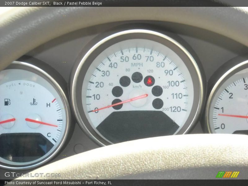 Black / Pastel Pebble Beige 2007 Dodge Caliber SXT
