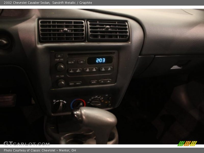 Sandrift Metallic / Graphite 2002 Chevrolet Cavalier Sedan