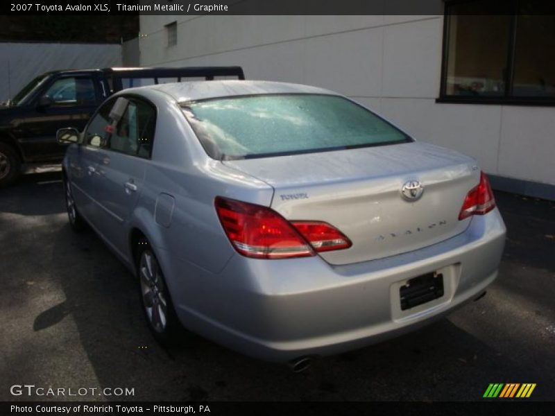 Titanium Metallic / Graphite 2007 Toyota Avalon XLS