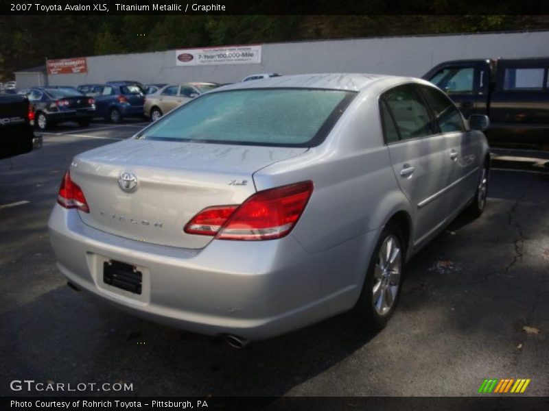 Titanium Metallic / Graphite 2007 Toyota Avalon XLS