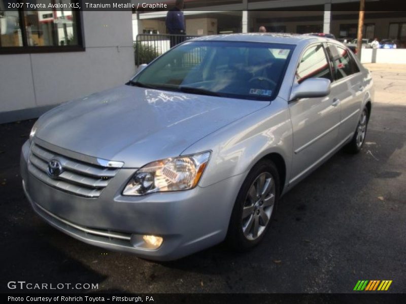 Titanium Metallic / Graphite 2007 Toyota Avalon XLS