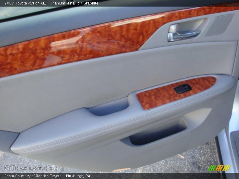 Titanium Metallic / Graphite 2007 Toyota Avalon XLS