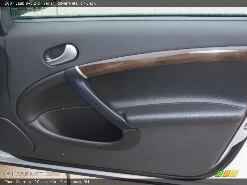 Silver Metallic / Black 2007 Saab 9-5 2.3T Sedan