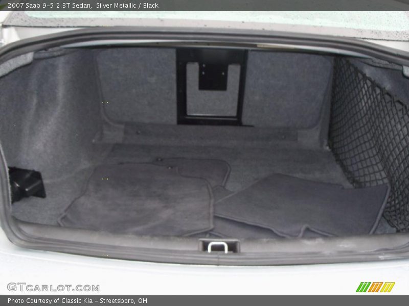  2007 9-5 2.3T Sedan Trunk