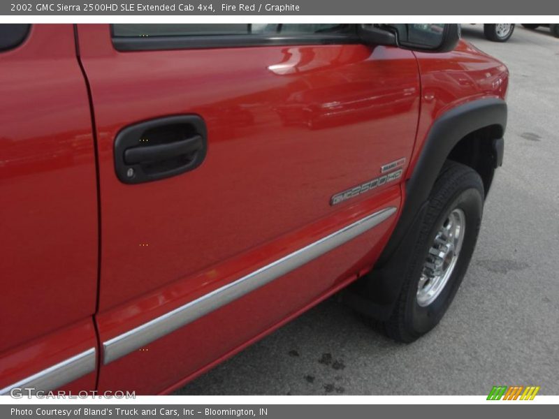 Fire Red / Graphite 2002 GMC Sierra 2500HD SLE Extended Cab 4x4