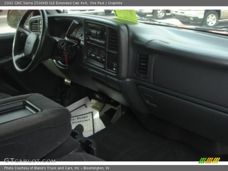 Fire Red / Graphite 2002 GMC Sierra 2500HD SLE Extended Cab 4x4