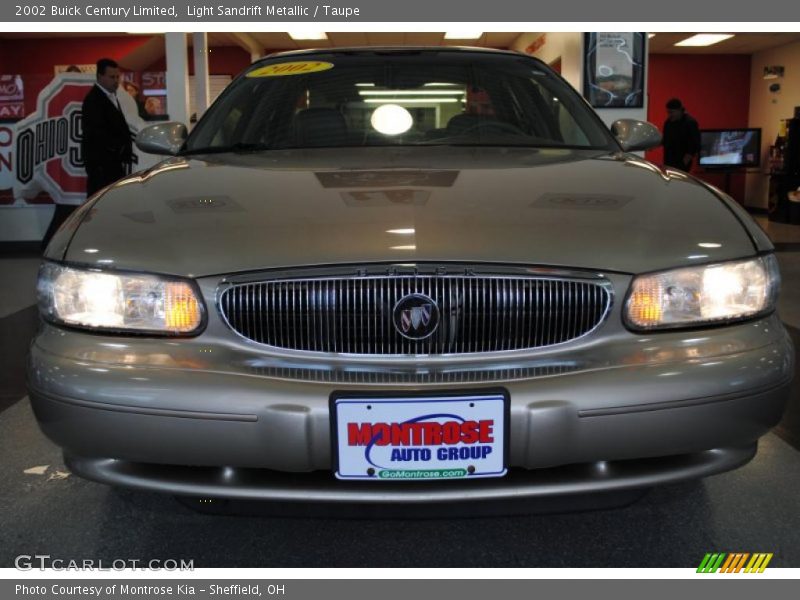 Light Sandrift Metallic / Taupe 2002 Buick Century Limited