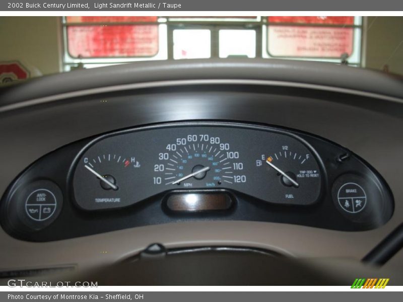 Light Sandrift Metallic / Taupe 2002 Buick Century Limited