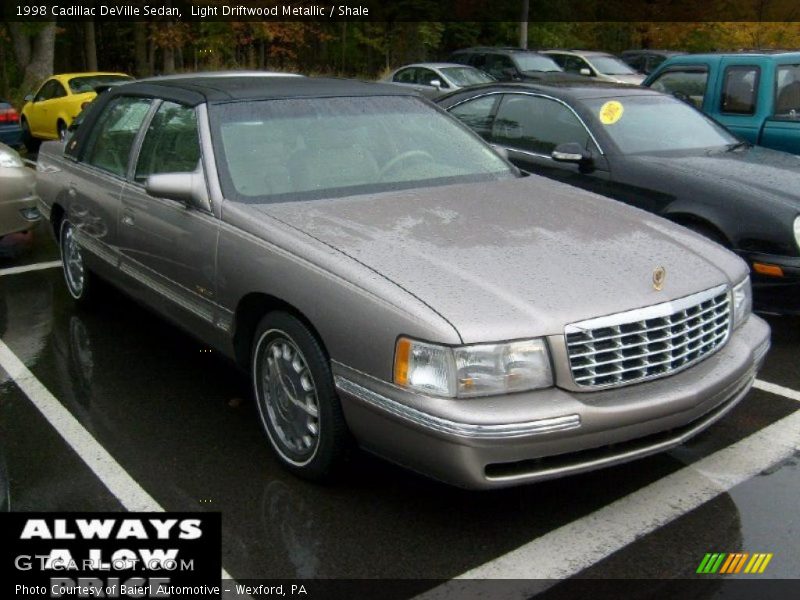 Light Driftwood Metallic / Shale 1998 Cadillac DeVille Sedan