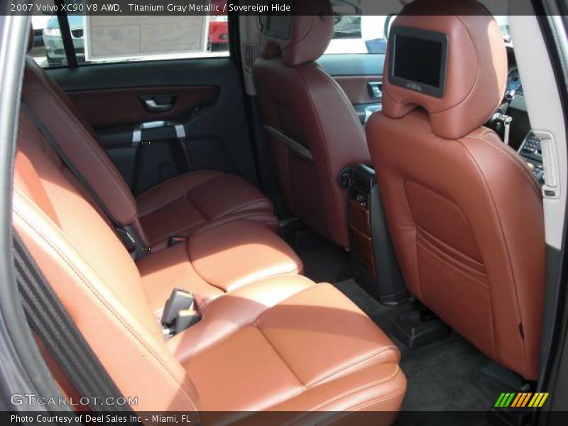 Titanium Gray Metallic / Sovereign Hide 2007 Volvo XC90 V8 AWD