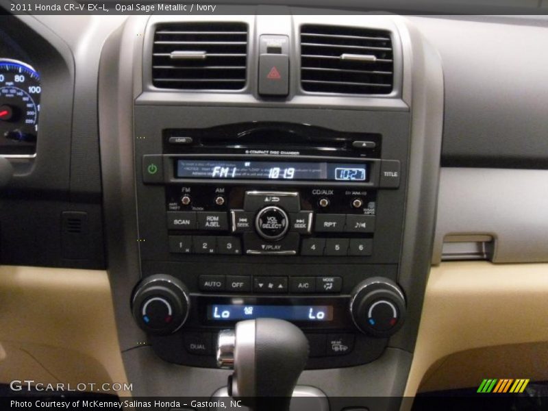 Controls of 2011 CR-V EX-L