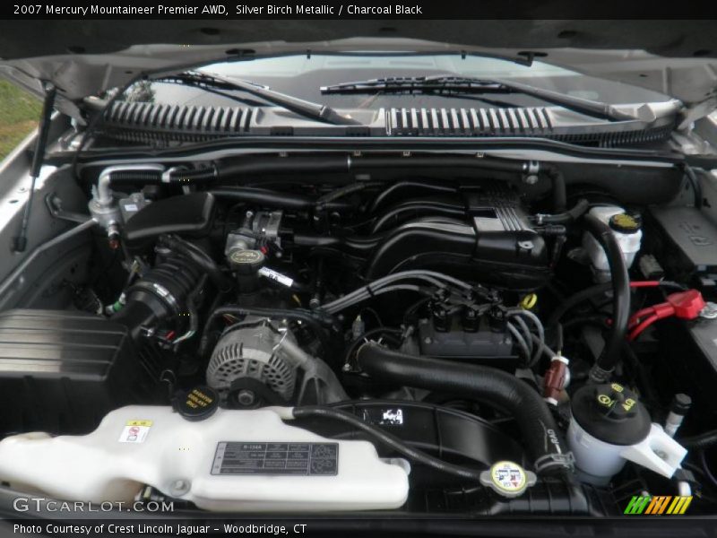 Silver Birch Metallic / Charcoal Black 2007 Mercury Mountaineer Premier AWD