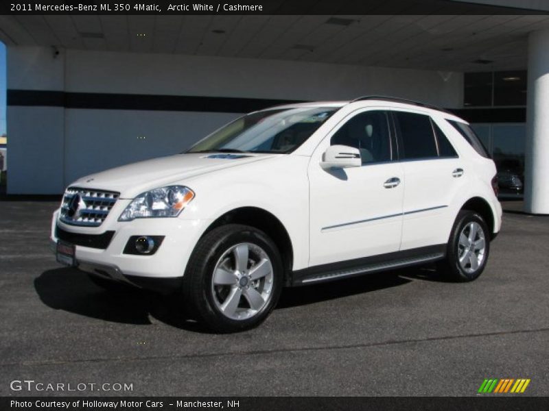 Front 3/4 View of 2011 ML 350 4Matic