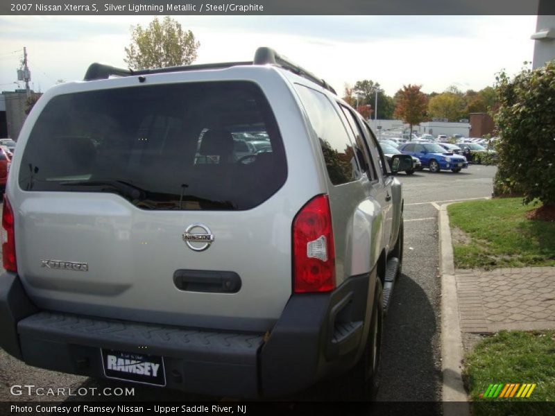 Silver Lightning Metallic / Steel/Graphite 2007 Nissan Xterra S