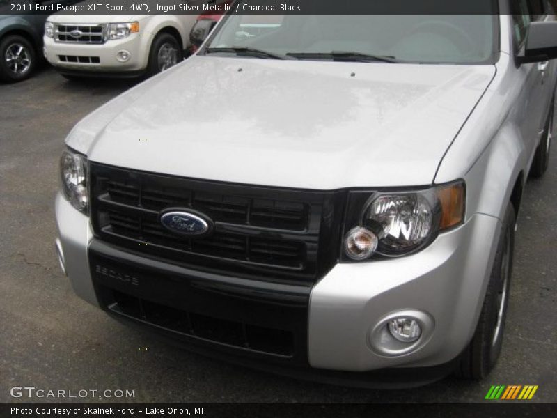 Ingot Silver Metallic / Charcoal Black 2011 Ford Escape XLT Sport 4WD