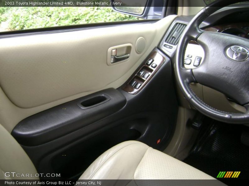 Bluestone Metallic / Ivory 2003 Toyota Highlander Limited 4WD