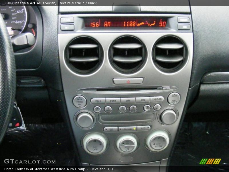 Controls of 2004 MAZDA6 s Sedan