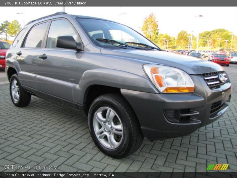 Front 3/4 View of 2005 Sportage LX 4WD
