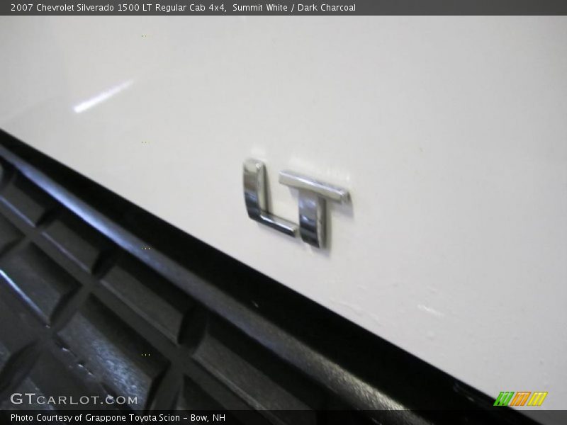 Summit White / Dark Charcoal 2007 Chevrolet Silverado 1500 LT Regular Cab 4x4