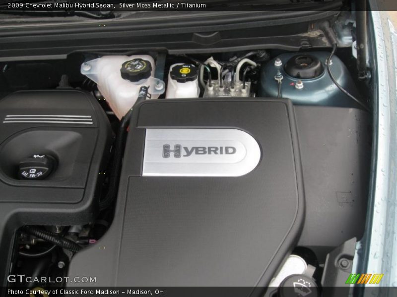  2009 Malibu Hybrid Sedan Engine - 2.4 Liter H DOHC 16-Valve VVT 4 Cylinder Gasoline/Electric Hybrid