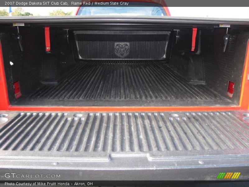 Flame Red / Medium Slate Gray 2007 Dodge Dakota SXT Club Cab