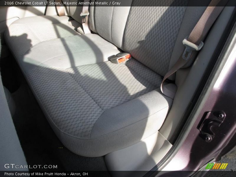 Majestic Amethyst Metallic / Gray 2006 Chevrolet Cobalt LT Sedan