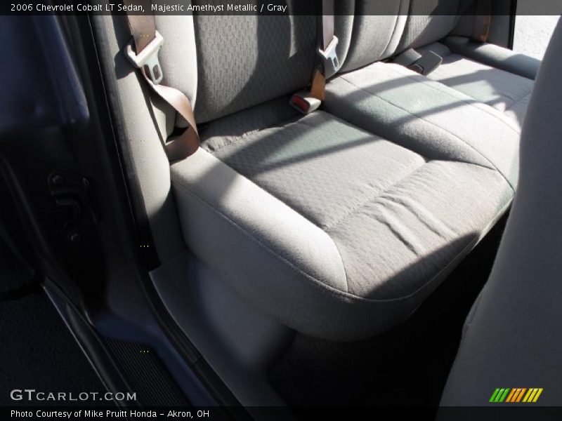 Majestic Amethyst Metallic / Gray 2006 Chevrolet Cobalt LT Sedan