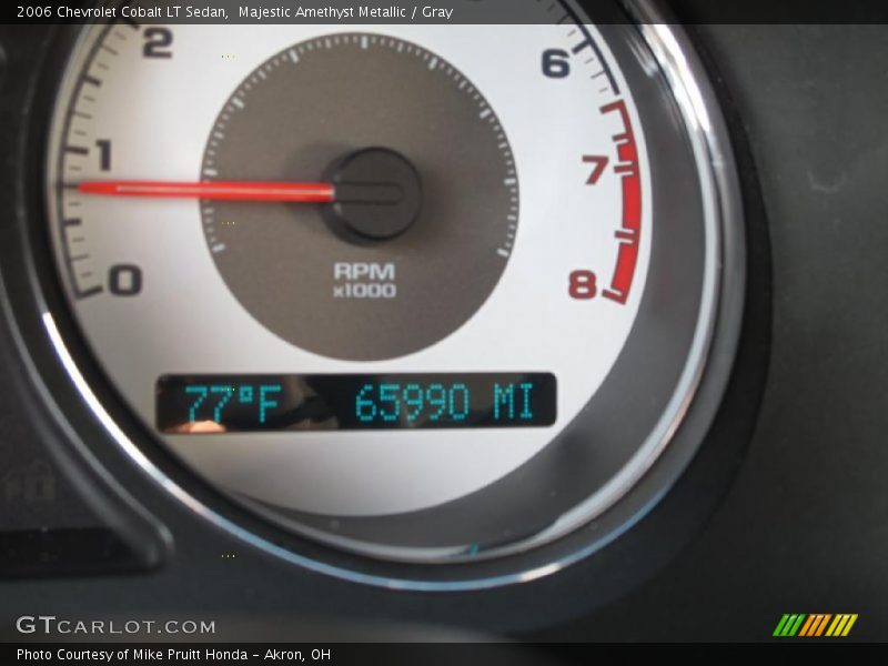 Majestic Amethyst Metallic / Gray 2006 Chevrolet Cobalt LT Sedan