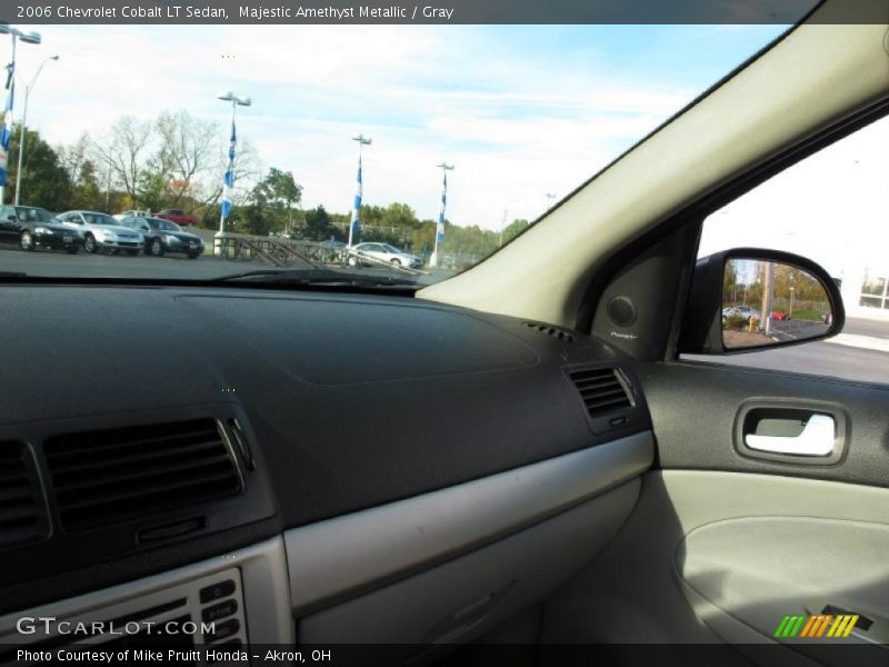 Majestic Amethyst Metallic / Gray 2006 Chevrolet Cobalt LT Sedan