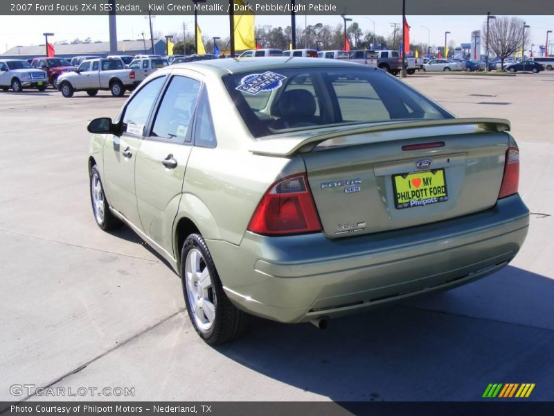 Kiwi Green Metallic / Dark Pebble/Light Pebble 2007 Ford Focus ZX4 SES Sedan
