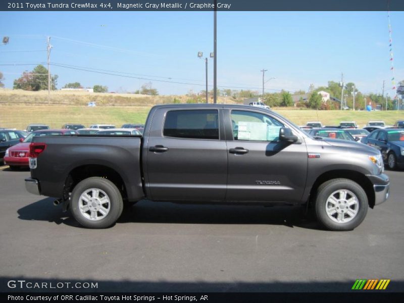 Magnetic Gray Metallic / Graphite Gray 2011 Toyota Tundra CrewMax 4x4