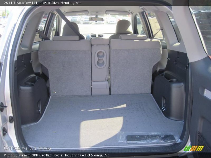  2011 RAV4 I4 Trunk