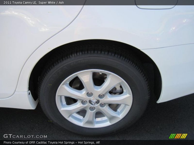 Super White / Ash 2011 Toyota Camry LE
