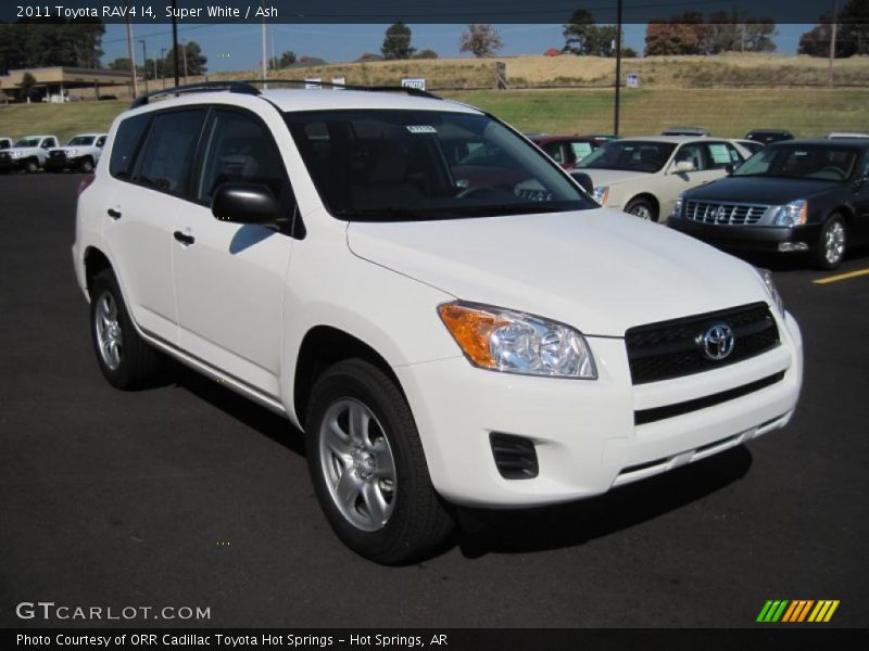 Super White / Ash 2011 Toyota RAV4 I4