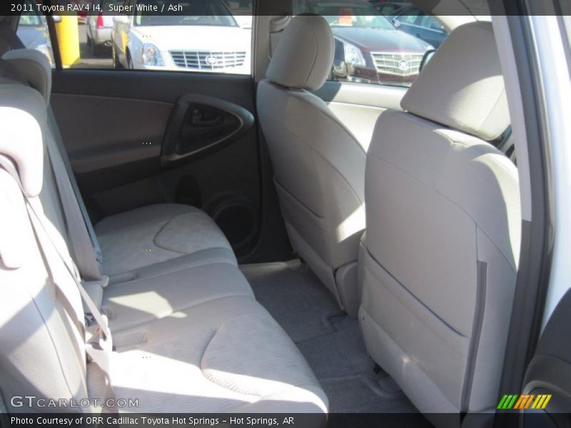 Super White / Ash 2011 Toyota RAV4 I4