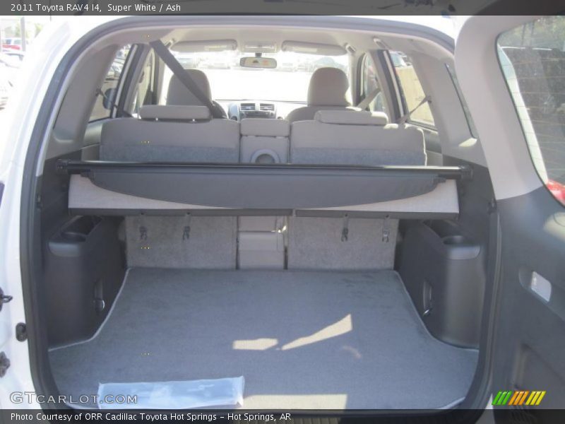  2011 RAV4 I4 Trunk