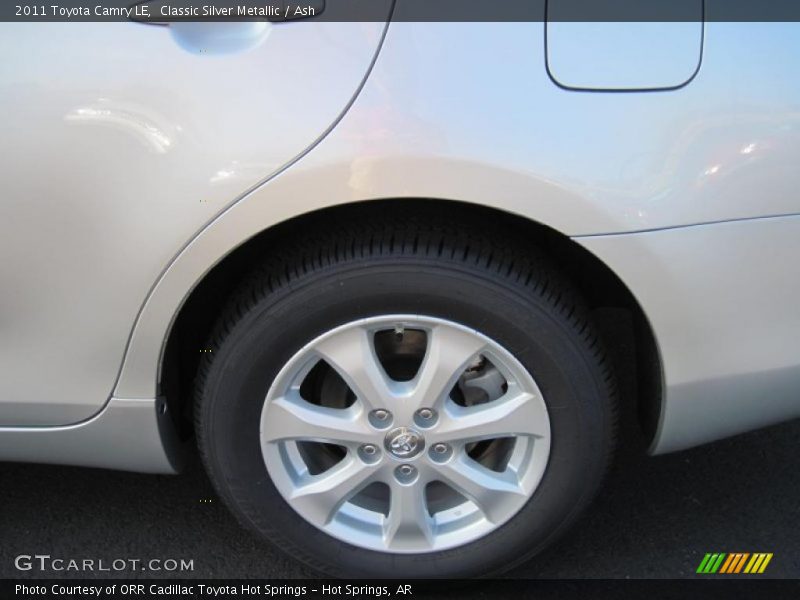 Classic Silver Metallic / Ash 2011 Toyota Camry LE