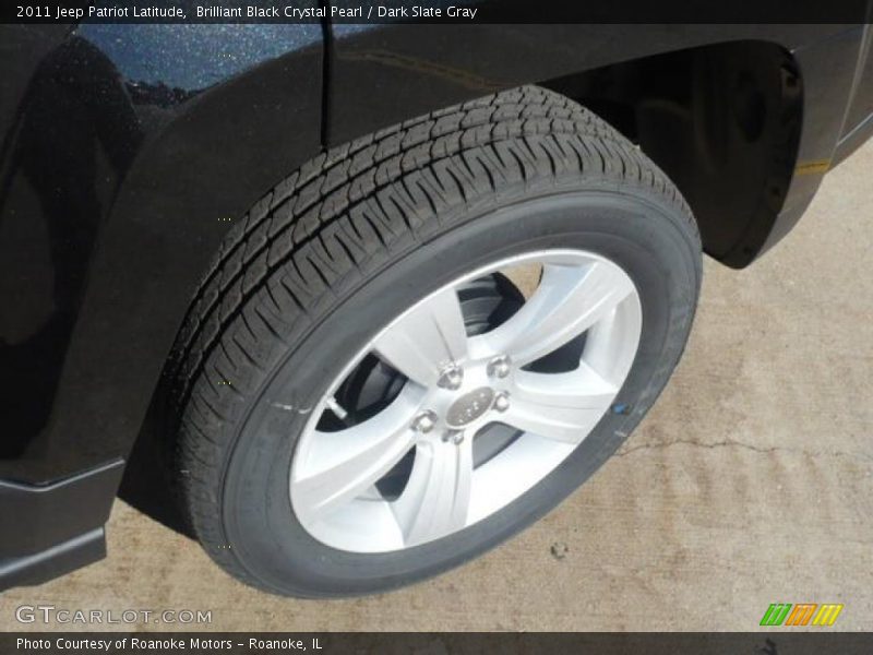 Brilliant Black Crystal Pearl / Dark Slate Gray 2011 Jeep Patriot Latitude