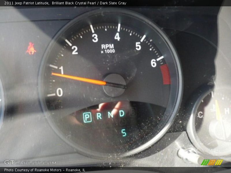 Brilliant Black Crystal Pearl / Dark Slate Gray 2011 Jeep Patriot Latitude