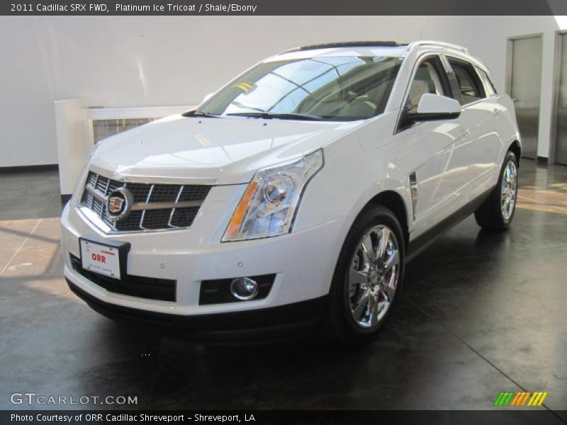 Platinum Ice Tricoat / Shale/Ebony 2011 Cadillac SRX FWD