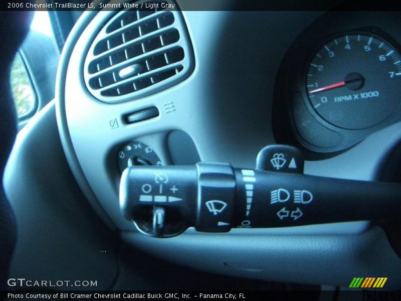 Summit White / Light Gray 2006 Chevrolet TrailBlazer LS