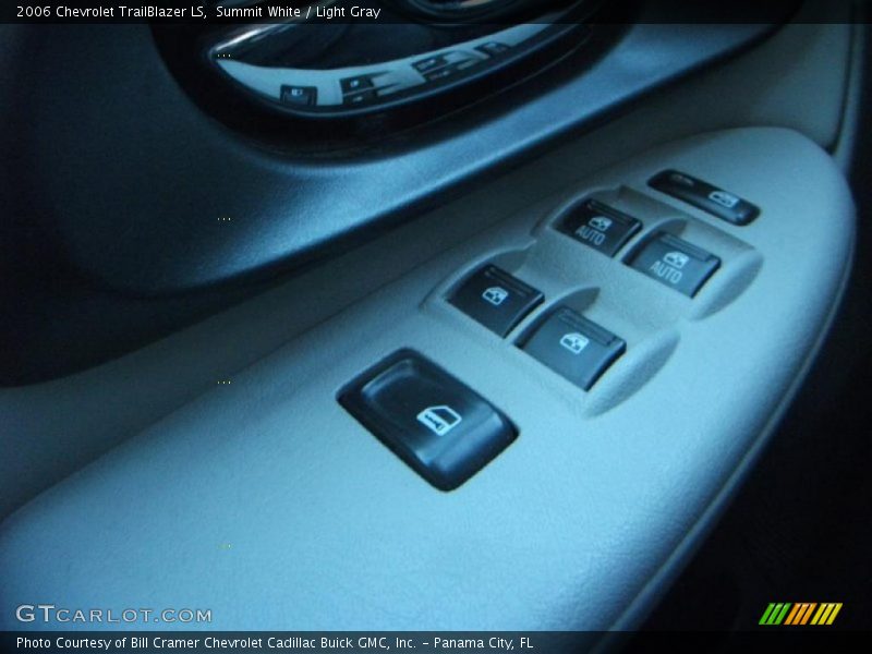 Summit White / Light Gray 2006 Chevrolet TrailBlazer LS