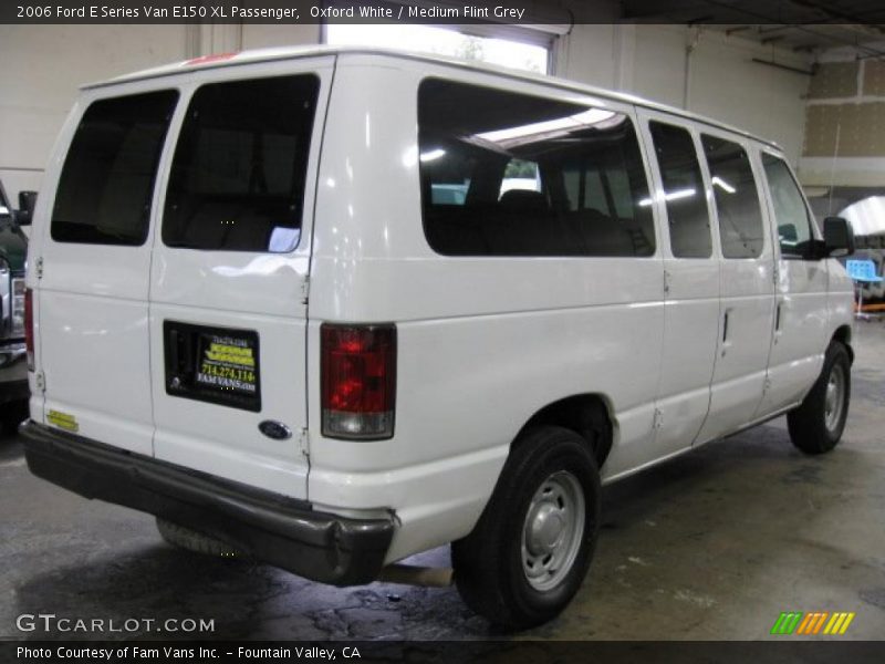 Oxford White / Medium Flint Grey 2006 Ford E Series Van E150 XL Passenger