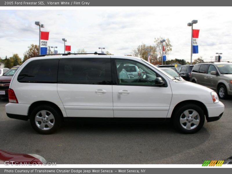 Vibrant White / Flint Grey 2005 Ford Freestar SES