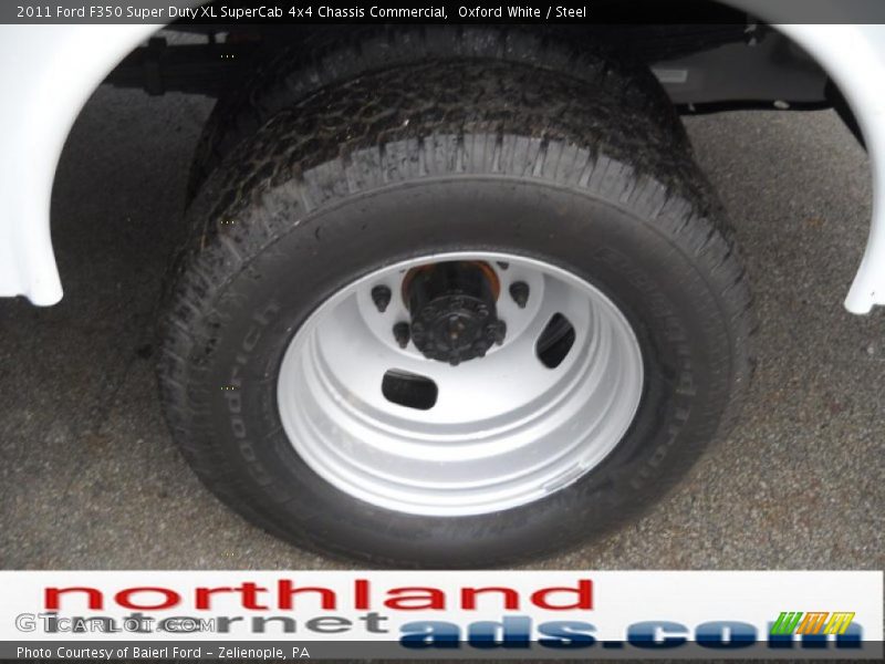 Oxford White / Steel 2011 Ford F350 Super Duty XL SuperCab 4x4 Chassis Commercial