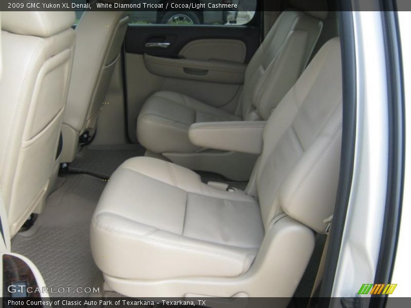  2009 Yukon XL Denali Cocoa/Light Cashmere Interior