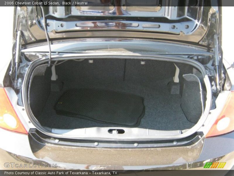 Black / Neutral 2006 Chevrolet Cobalt LS Sedan