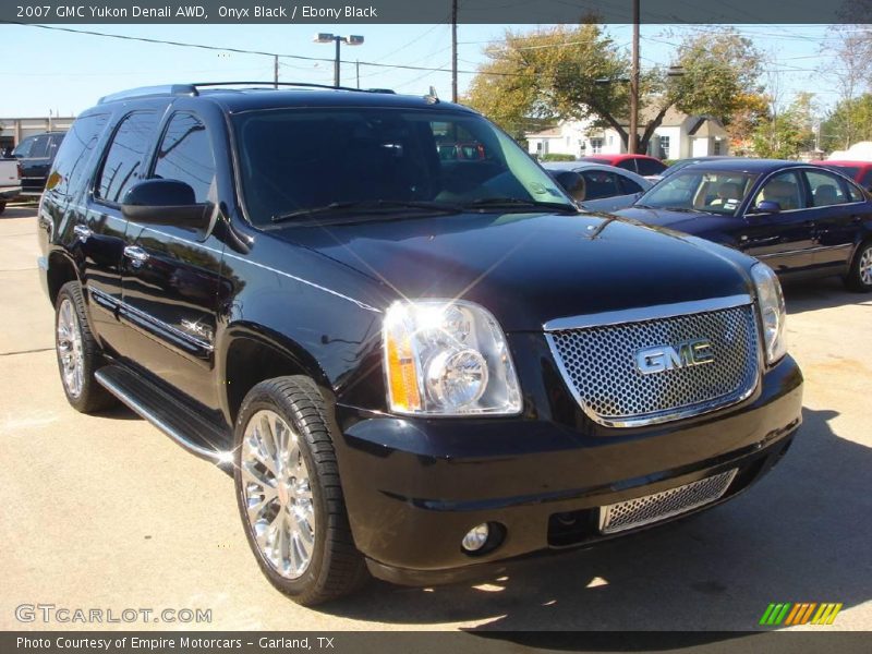 Onyx Black / Ebony Black 2007 GMC Yukon Denali AWD
