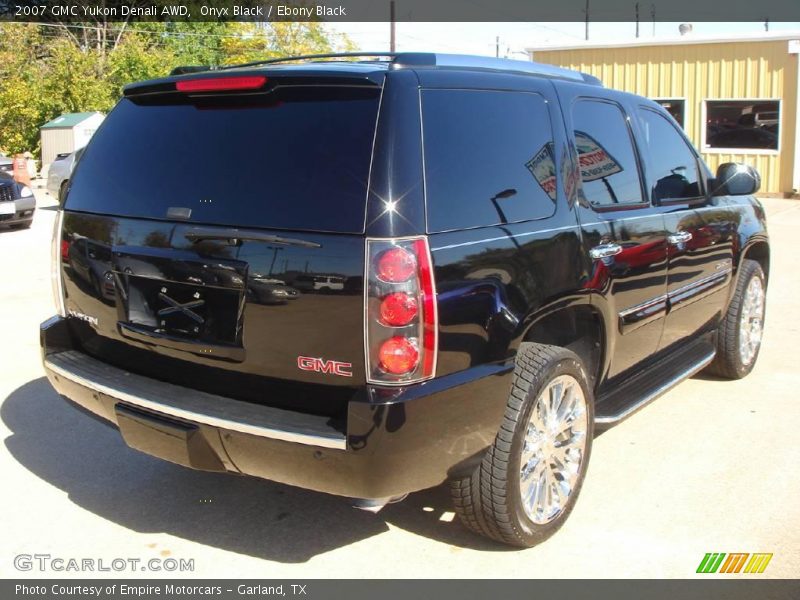 Onyx Black / Ebony Black 2007 GMC Yukon Denali AWD